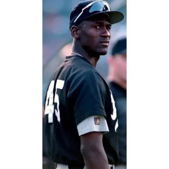 Michael Jordan-XL-$60.00 - Picture 8 of 9